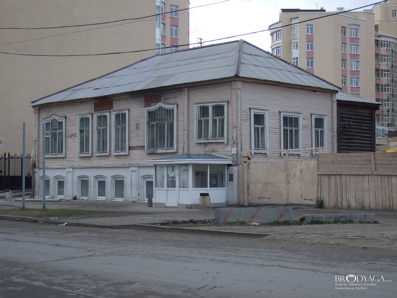 Дом мещанина А.А. Попова, Хохрякова 46, Екатеринбург (Ekaterinburg)